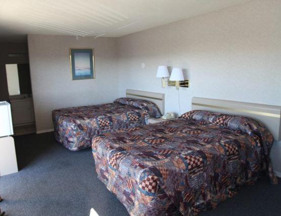 Double Room with Two Double Beds interior